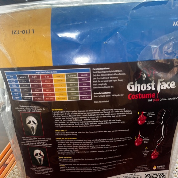 Bleeding Scream Ghost Face Costume - Picture 3 of 3
